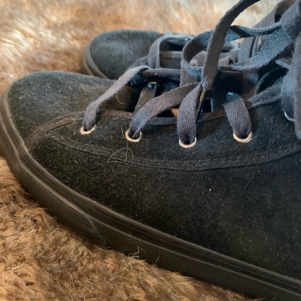 Shearling lines sneaker - Picture 7 of 7